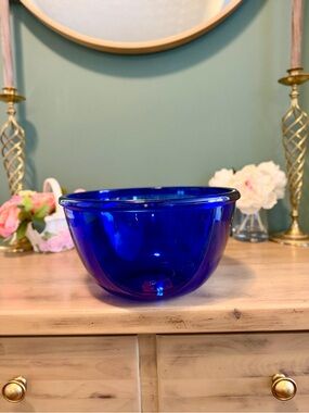 Arcoroc Cocoon Sapphire Blue Glass Bowl 11” Cobalt France Vintage